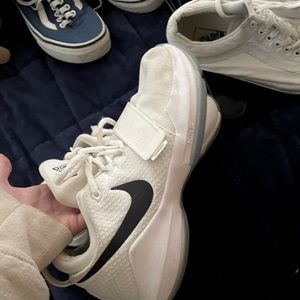 White Paul George sneakers. Size 7Y